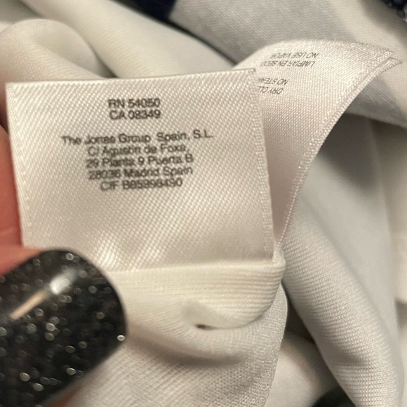 Nine West Ivory & Navy Blue Graphic Line Stretch Cotton V-neck Sheath Dress,Sz 8 - Picture 8 of 9